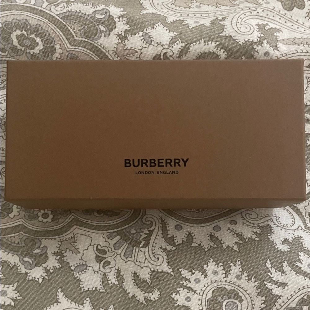 Burberry Empty Tan Glasses Gift Box